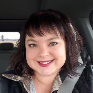 Meet your Posher, Lyndsey